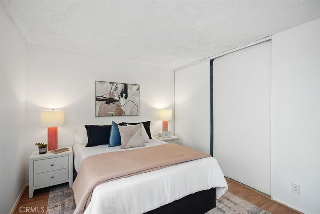 5 - 23300 Orange, Condo with 2 bedrooms, 1 bathrooms and null parking in Lake Forest CA | Image 12