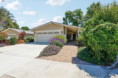 5538 Charlotte Way, Livermore, CA, 94550-3541 | Card Image