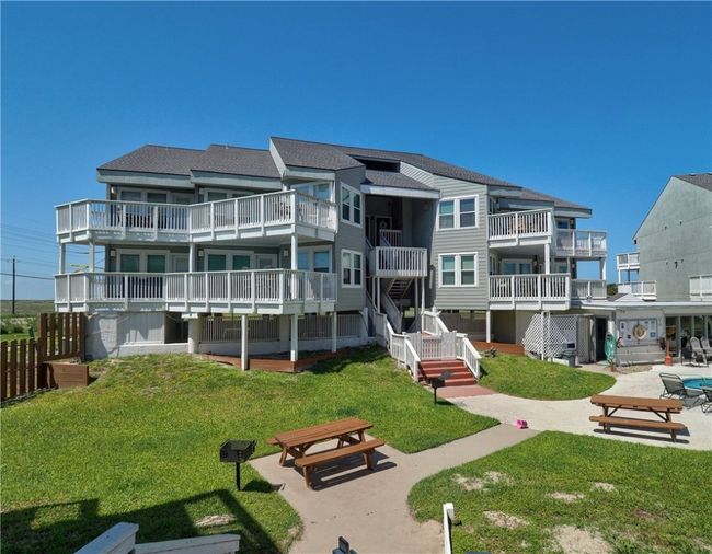 UNIT-208 - 6275 State Highway 361, Condo with 2 bedrooms, 2 bathrooms and 1 parking in Port Aransas TX | Image 18