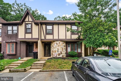 220 Keats Ct, SICKLERVILLE, NJ, 08081-1124 | Card Image