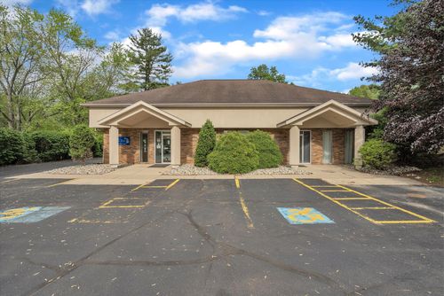 2641 Shirley Dr Drive, Blackman Charter Township, MI, 49202 | Card Image