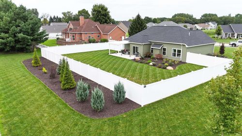 1207 E Dresdin Dr, Warsaw, IN, 46580-7562 | Card Image