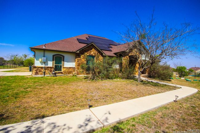 12709 Sherlock Ln, House other with 4 bedrooms, 3 bathrooms and null parking in Schertz TX | Image 6