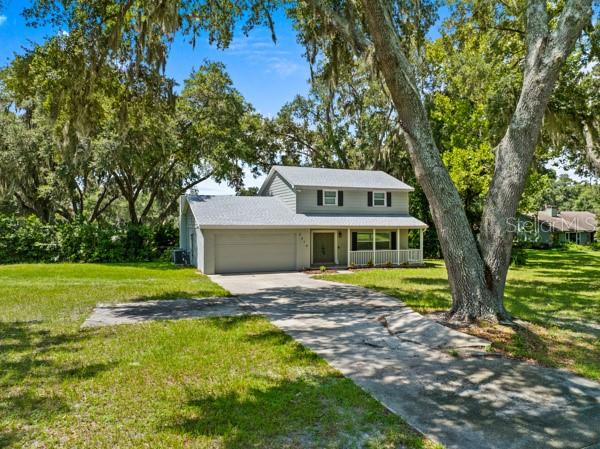 Rolling Oak Dr, Lakeland, FL 33810