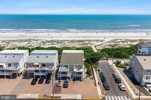 2615 Landis Ave, SEA ISLE CITY, NJ, 08243-2246 | Card Image
