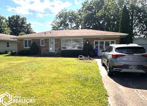 2633 Clearview St, Ottumwa, IA, 52501-1153 | Card Image