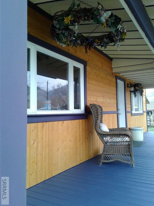 701 Idaho Ave, Salmon, ID, 83467-4622 | Card Image