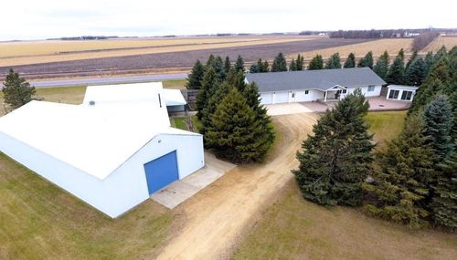 1318 161st St, Holland, MN, 56139-4739 | Card Image