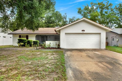 7604 S Sanibel Cir, Temple Terrace, FL, 33637-7353 | Card Image