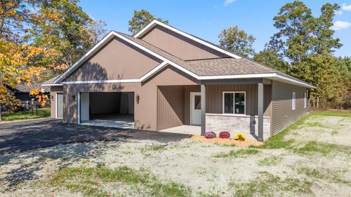 4680 Cedar Scenic Rd, Baxter, MN, 56425-3000 | Card Image