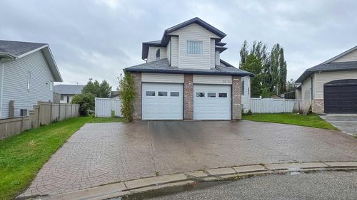 10720 88b St, Grande Prairie, AB, T8X1L6 | Card Image