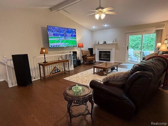 42034 Coventry Way, Condo with 2 bedrooms, 2 bathrooms and null parking in Canton MI | Image 7