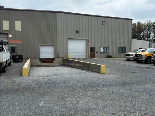 d-330 Schantz Rd, Allentown, PA, 18104-9491 | Card Image