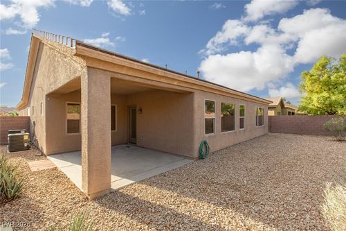 4063 Russian Rider Dr, Las Vegas, NV, 89122-3446 | Card Image