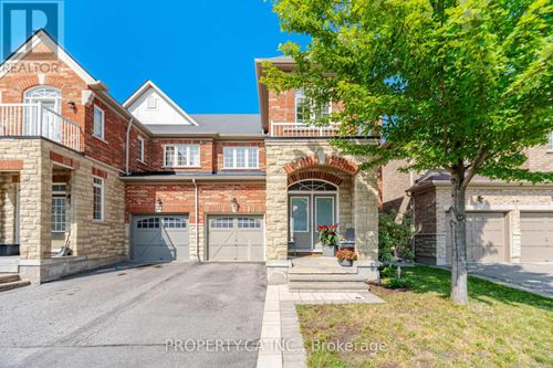 46 Fred Mclaren Blvd, Markham, ON, L6E0N5 | Card Image