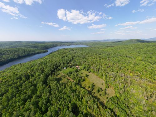 9998Z Ch Du Sommet, Labelle, QC, J0T1H0 | Card Image