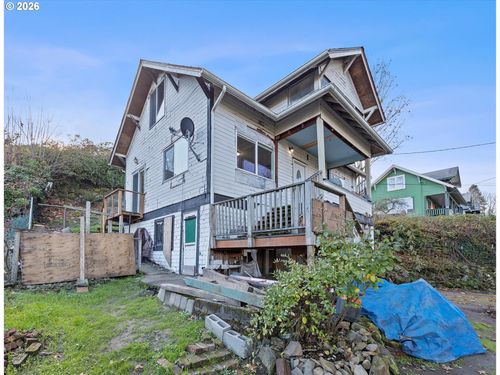 808 W A Loop, Rainier, OR, 97048-2631 | Card Image