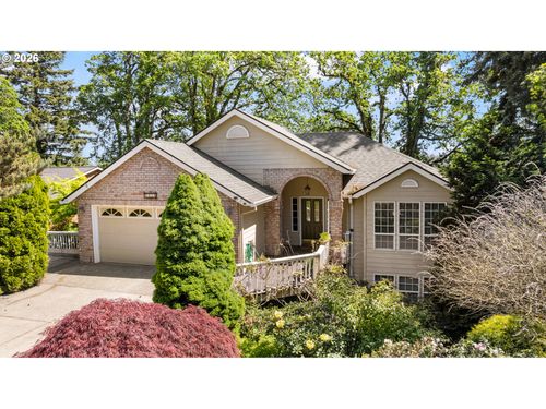 4251 Riverview Dr, WestLinn, OR, 97068 | Card Image
