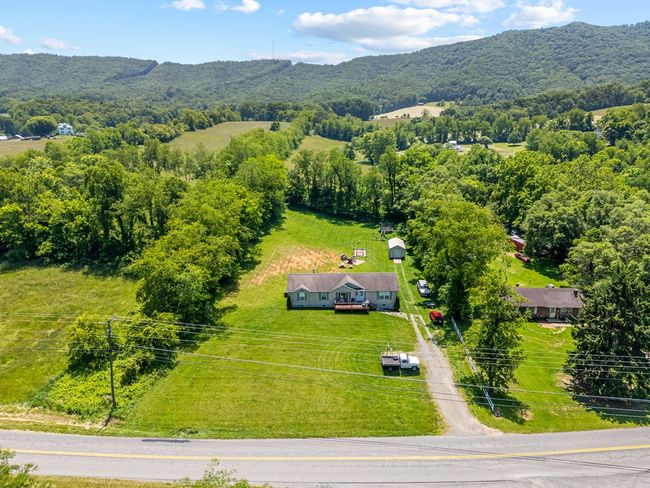 1277 Castleton Rd, House other with 3 bedrooms, 2 bathrooms and null parking in Max Meadows VA | Image 45
