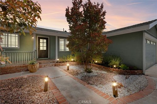 6911 E 10th St, Long Beach, CA, 90815-4933 | Card Image