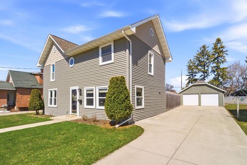 628 2nd Street, MENASHA, WI, 54952 | Card Image