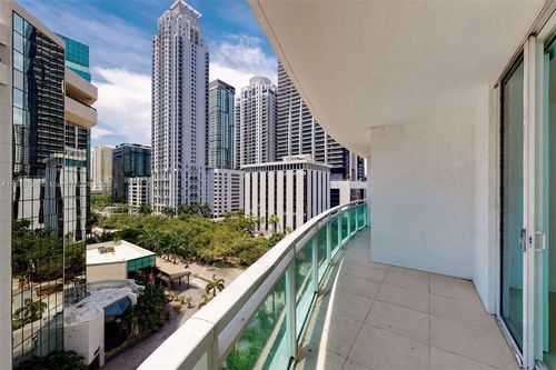 apt-810-951 Brickell Ave, Miami, FL, 33131-3933 | Card Image