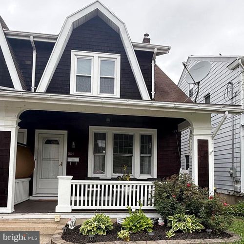 1814 3rd Ave, POTTSVILLE, PA, 17901-2011 | Card Image
