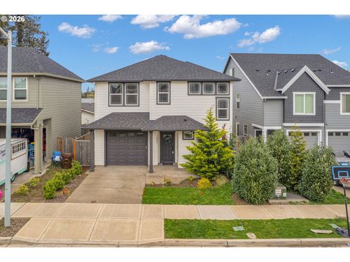 14625 Oregon Iris Way, Oregon City, OR, 97045-7472 | Card Image