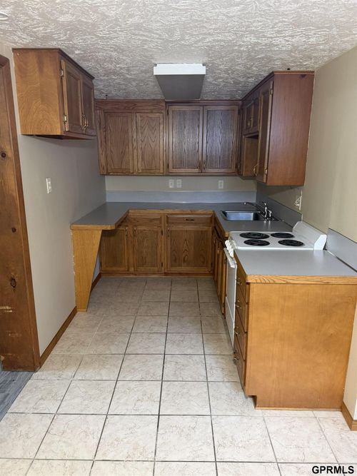 2606 1/2 Hancock St, Bellevue, NE, 68005-5402 | Card Image
