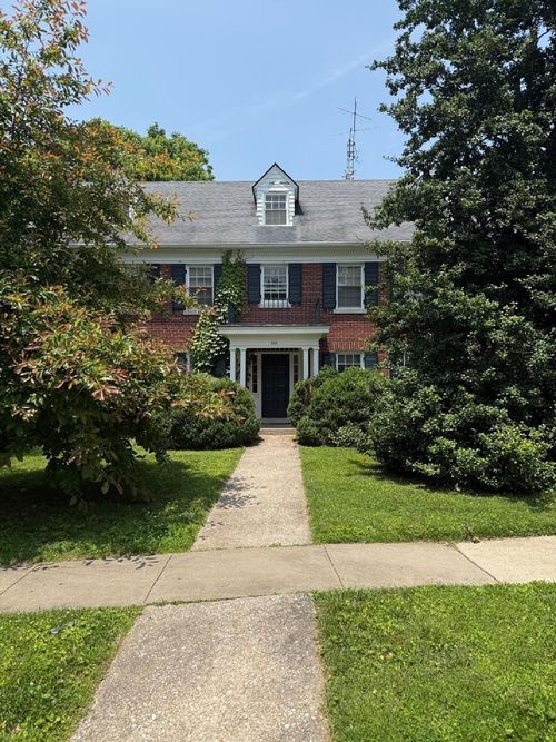 4-237 Mcdowell Rd, Lexington, KY, 40502-1834 | Card Image