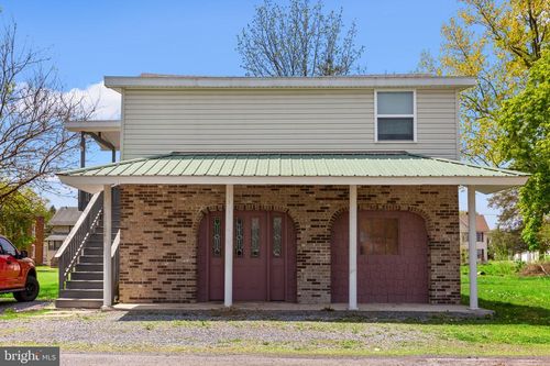 421 Wilson St, JERSEY SHORE, PA, 17740-1906 | Card Image