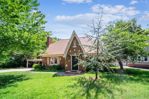 1415 Oklahoma Ave, Norman, OK, 73071-4667 | Card Image