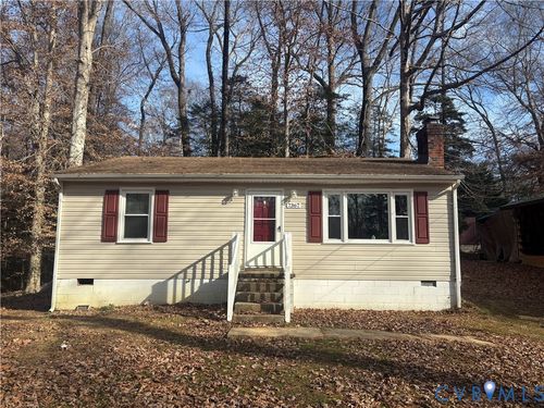 7367 Lakeshore Dr, Quinton, VA, 23141-1156 | Card Image