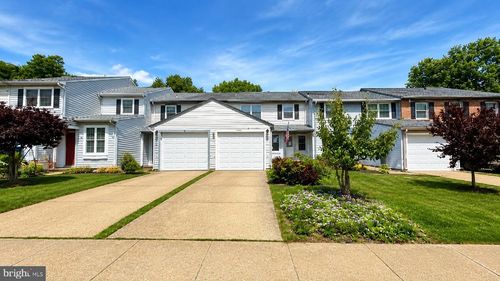 17 Farnwood Road, MOUNT LAUREL, NJ, 08054 | Card Image