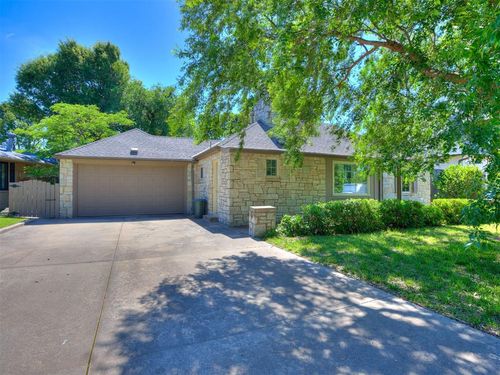 6407 N Hillcrest Ave, Nichols Hills, OK, 73116-5108 | Card Image