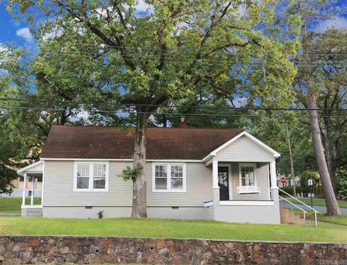 4000 Woodlawn Dr, Little Rock, AR, 72205-3901 | Card Image