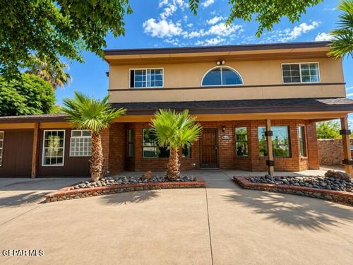 8445 New Haven Drive, El Paso, TX, 79907 | Card Image