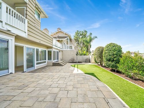 4 Lakeview, Irvine, CA, 92604-3629 | Card Image
