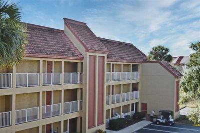 1313 - 6324 Parc Corniche Drive, Condo with 2 bedrooms, 2 bathrooms and null parking in Orlando FL | Image 1