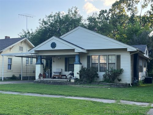 1115 Chestnut St, Muskogee, OK, 74403-2402 | Card Image