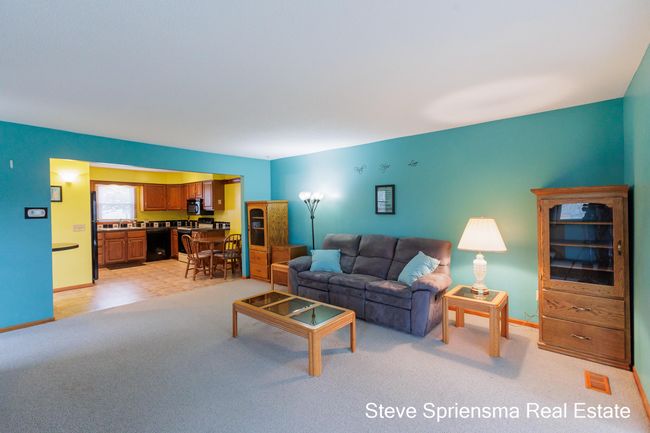 7392 Boulder Bluff, Jenison-37 | Image 12