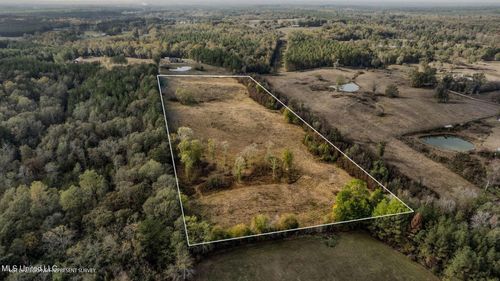 13.62 Jans Rd, Richton, MS, 39476 | Card Image
