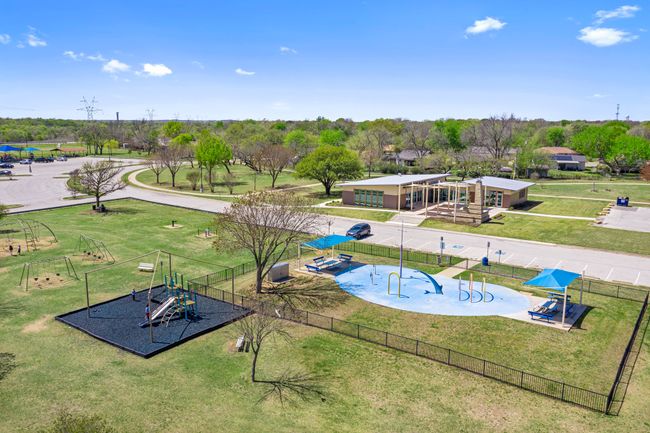 1033 Hickory Chase Ln, House other with 4 bedrooms, 3 bathrooms and null parking in Crowley TX | Image 8