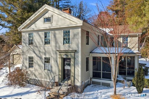 56 S Main St, Essex, CT, 06426-1146 | Card Image