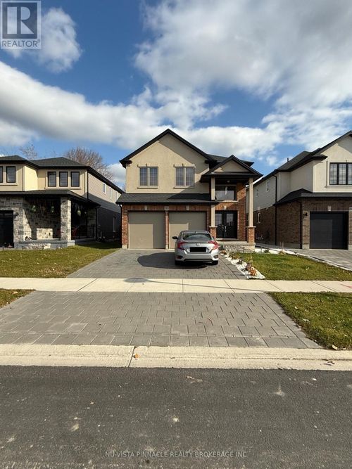 2985 Petty Rd, London, ON, N6L0H2 | Card Image