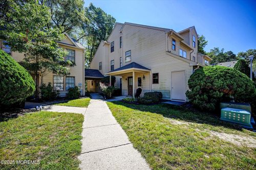 1604 Dahlia Ct, Jackson, NJ, 08527-4161 | Card Image