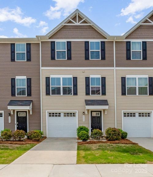 2639 Mccurdy Trl, Charlotte, NC, 28269-4553 | Card Image