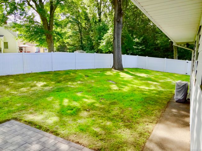 1 Birchwood Dr, House other with 3 bedrooms, 1 bathrooms and null parking in Ansonia CT | Image 32