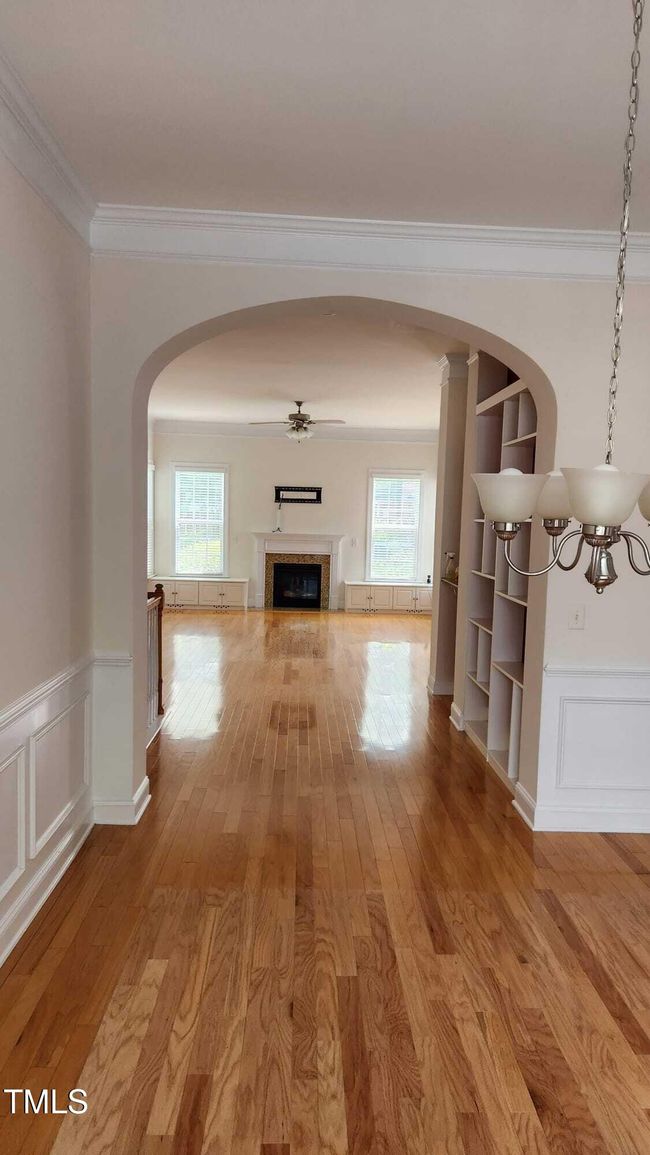 Main Level | Image 23