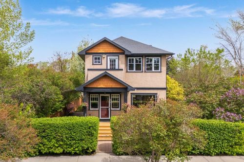 236 10 Ave Ne, Calgary, AB, T2E0W9 | Card Image